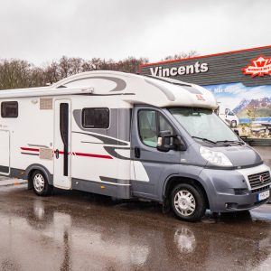 Adria-MATRIX M 680 SL *Långbäddar *Truma-(2012)